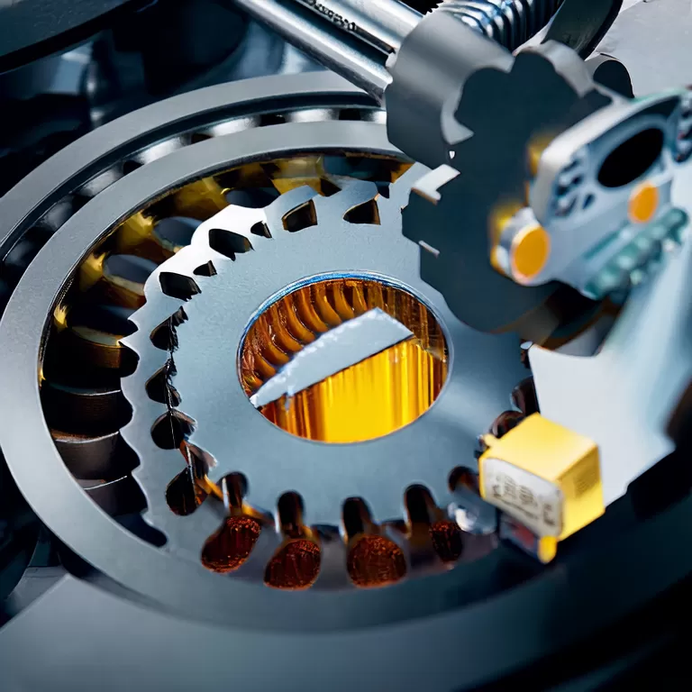 Gear Oil Base Oil Performance in Continuous Operation Equipment